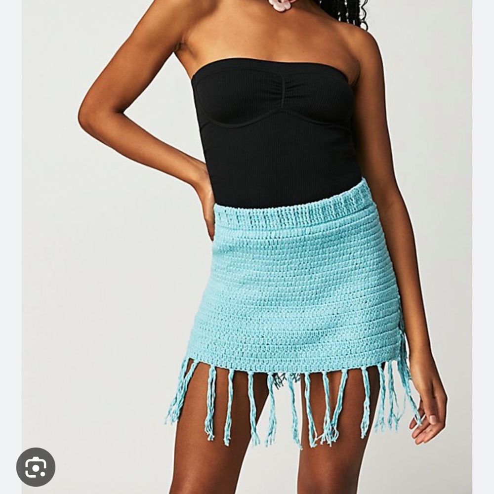 BNWT!!! Tach crochet mini skirt in light blue